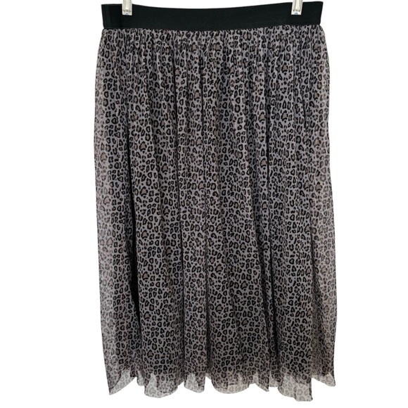 Leopard Print Knee-Length Flowy Skirt Size Medium - Picture 1 of 7
